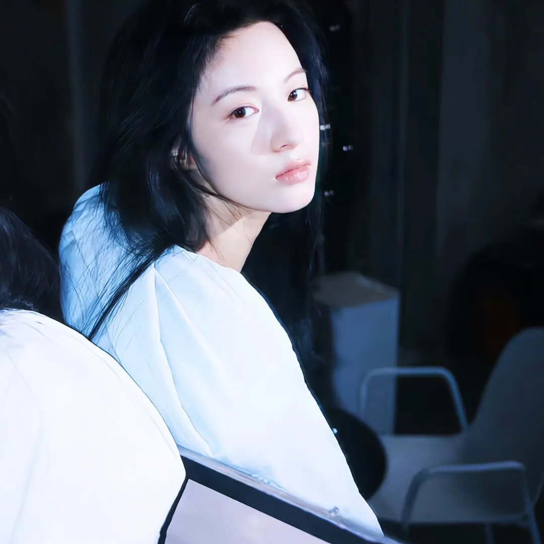 青春向前行