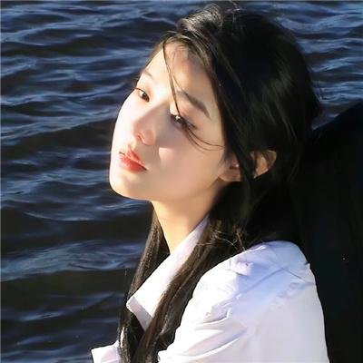 丹顶鹤女孩